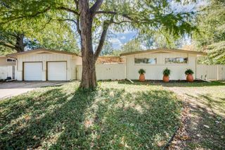 8101 E Lynwood St, Wichita, KS 67207