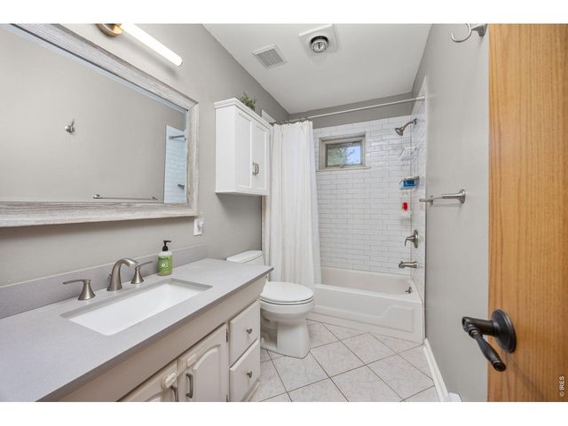 805 Lodge Pole Dr, Black Hawk, CO 80422