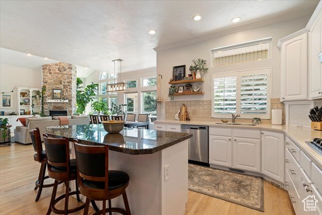 6879 BLACK POWDER RD, Mountain Green, UT 84050