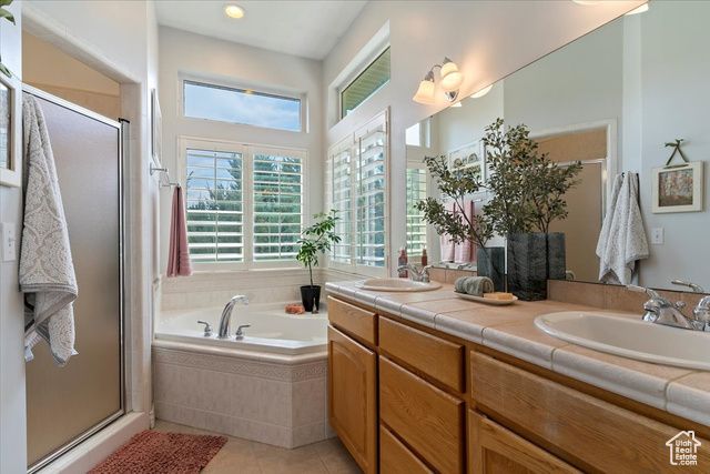 6879 BLACK POWDER RD, Mountain Green, UT 84050