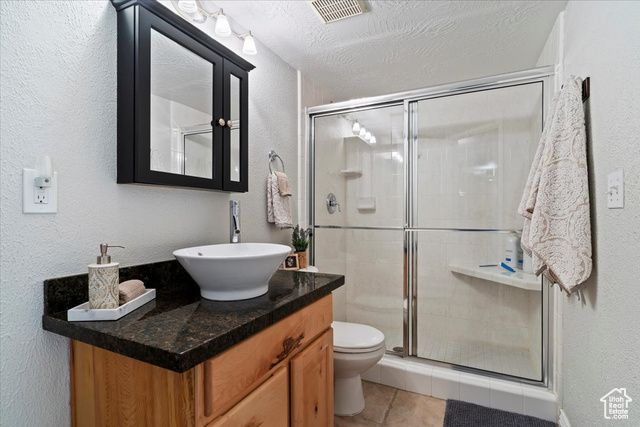 6879 BLACK POWDER RD, Mountain Green, UT 84050