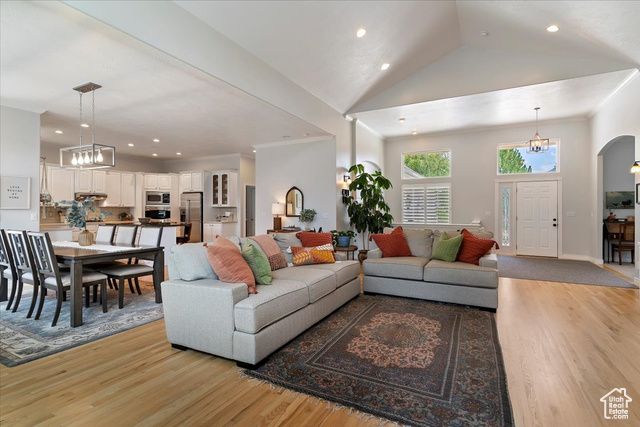 6879 BLACK POWDER RD, Mountain Green, UT 84050