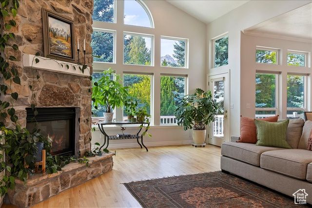 6879 BLACK POWDER RD, Mountain Green, UT 84050