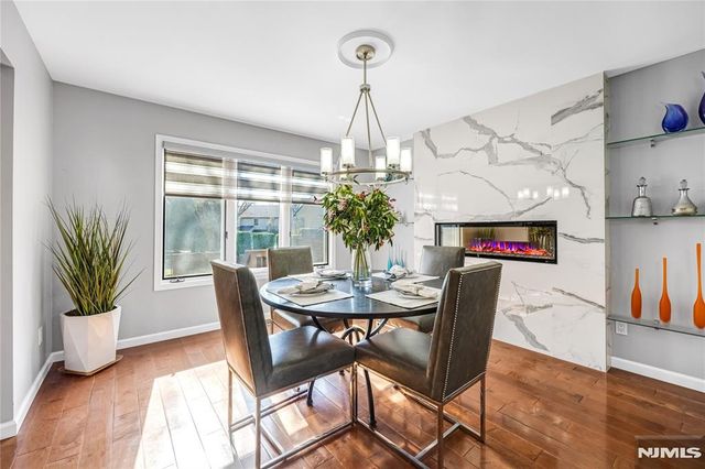 89 Fisher Road, Mahwah, NJ 07430