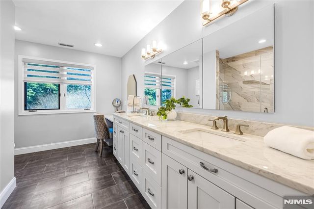 89 Fisher Road, Mahwah, NJ 07430