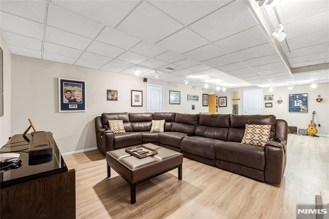 89 Fisher Road, Mahwah, NJ 07430