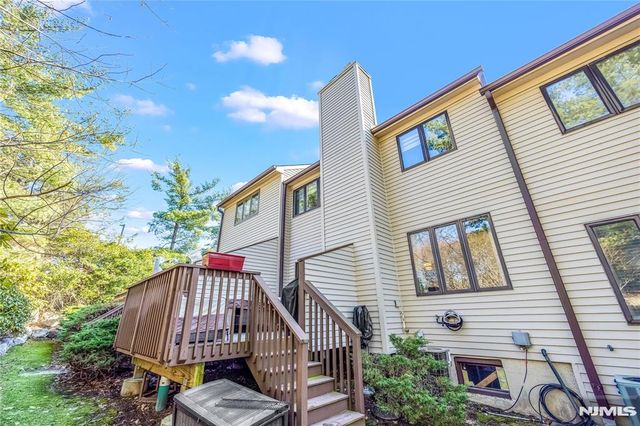 89 Fisher Road, Mahwah, NJ 07430