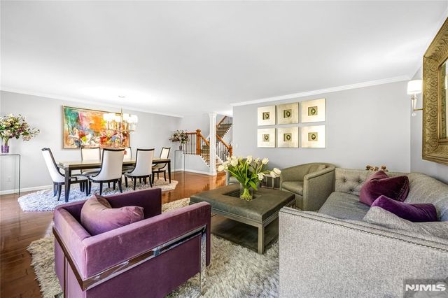 89 Fisher Road, Mahwah, NJ 07430