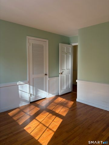 74 Raymond Lane, Wilton, CT 06897