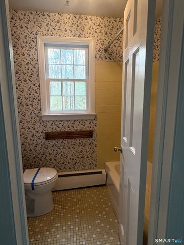 74 Raymond Lane, Wilton, CT 06897