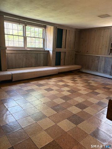 74 Raymond Lane, Wilton, CT 06897