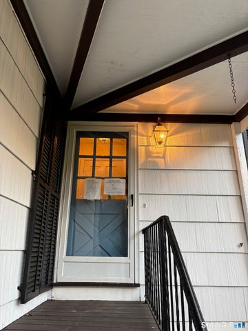 74 Raymond Lane, Wilton, CT 06897