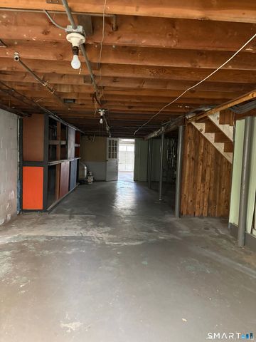 74 Raymond Lane, Wilton, CT 06897