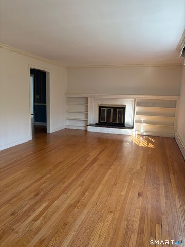 74 Raymond Lane, Wilton, CT 06897