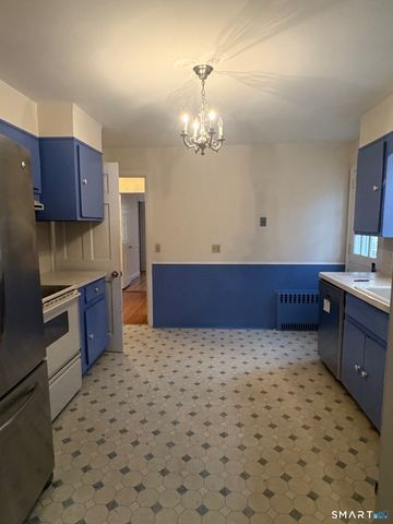 74 Raymond Lane, Wilton, CT 06897