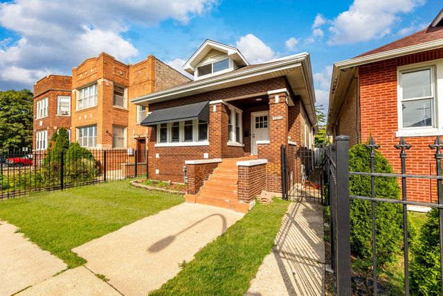 6207 S California Avenue, Chicago, IL 60629