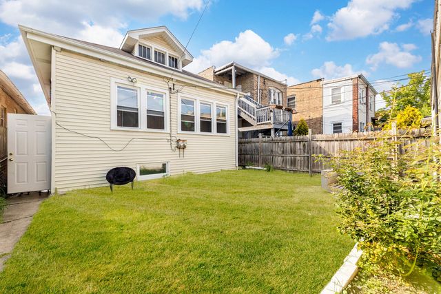 6207 S California Avenue, Chicago, IL 60629