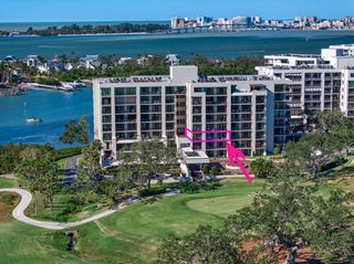 4 BELLEVIEW BOULEVARD 305, Belleair, FL 33756