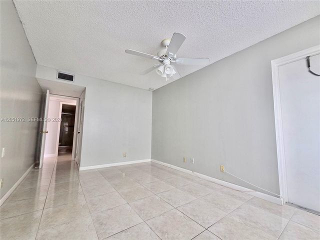4159 NW 90th Ave 201, Coral Springs, FL 33065