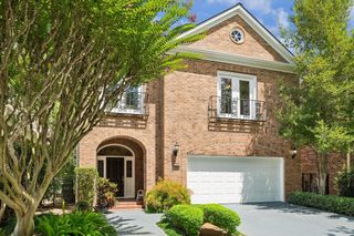 231 Sugarberry Circle, Houston, TX 77024