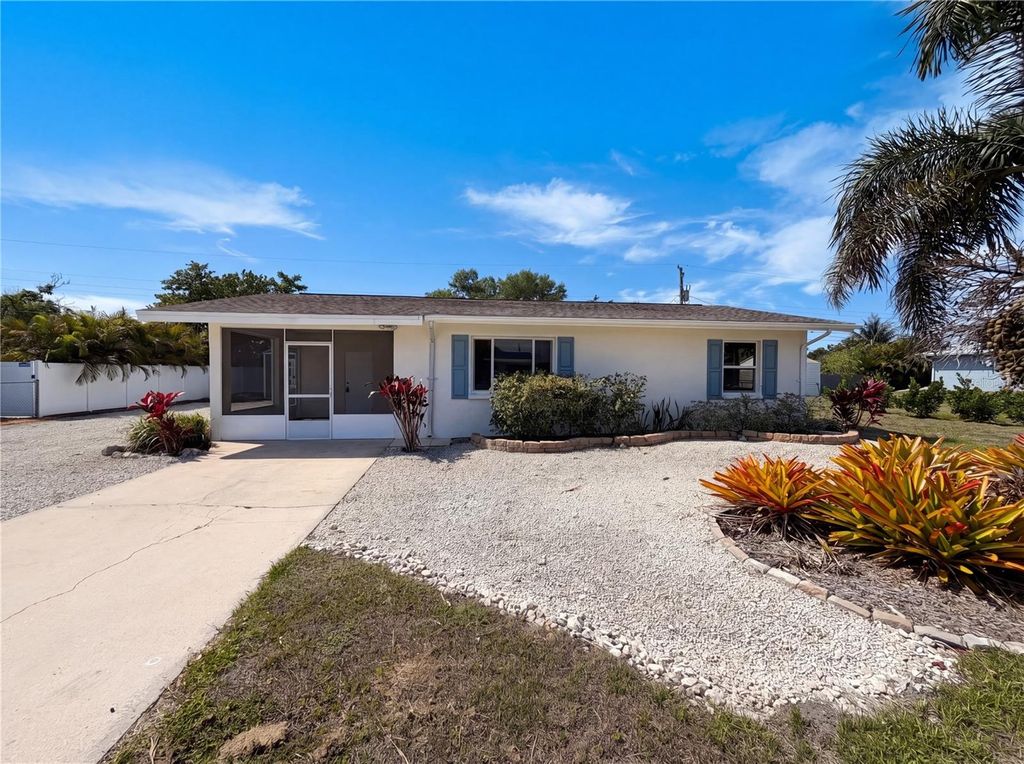 829 E 4TH STREET, Englewood, FL 34223