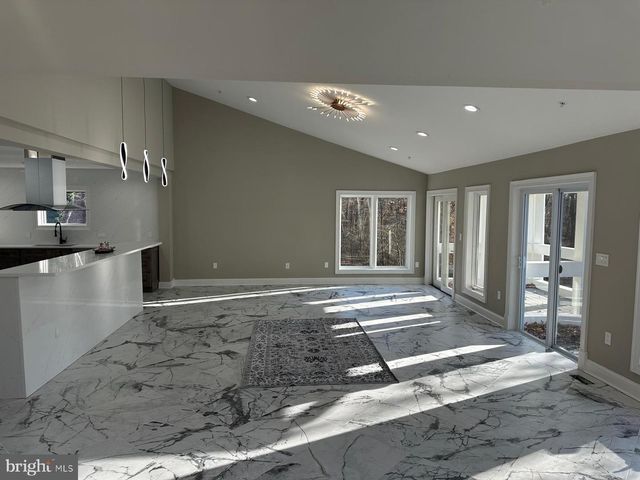 17401 CENTRAL AVE, Upper Marlboro, MD 20774