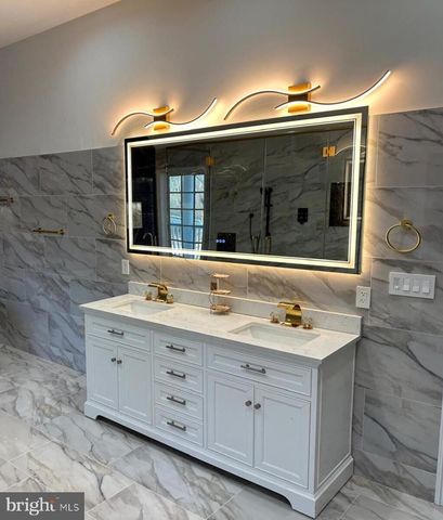 17401 CENTRAL AVE, Upper Marlboro, MD 20774