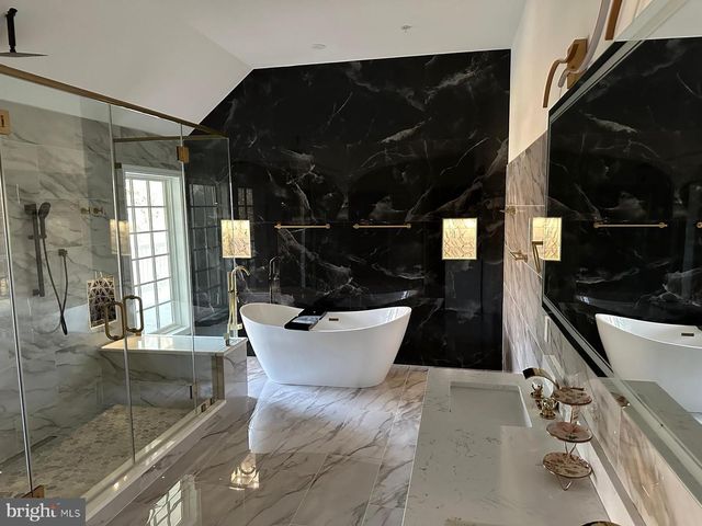 17401 CENTRAL AVE, Upper Marlboro, MD 20774