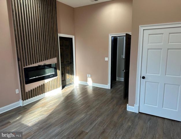 17401 CENTRAL AVE, Upper Marlboro, MD 20774