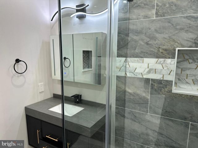 17401 CENTRAL AVE, Upper Marlboro, MD 20774