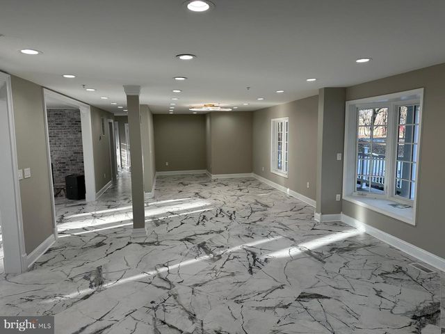 17401 CENTRAL AVE, Upper Marlboro, MD 20774