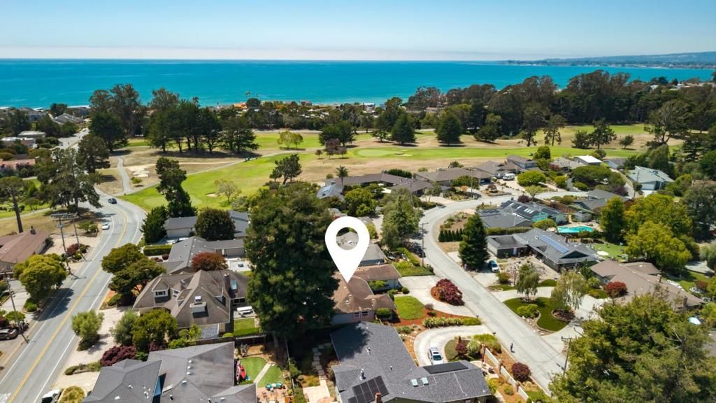 Image 4 of property listing at 411 Baltusrol Drive, Aptos, CA 95003