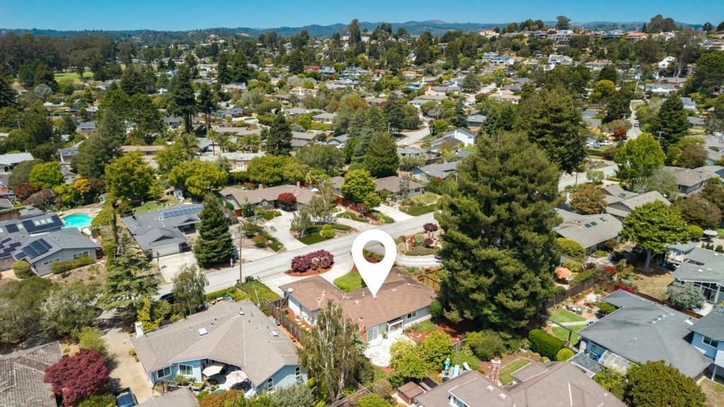Image 41 of property listing at 411 Baltusrol Drive, Aptos, CA 95003