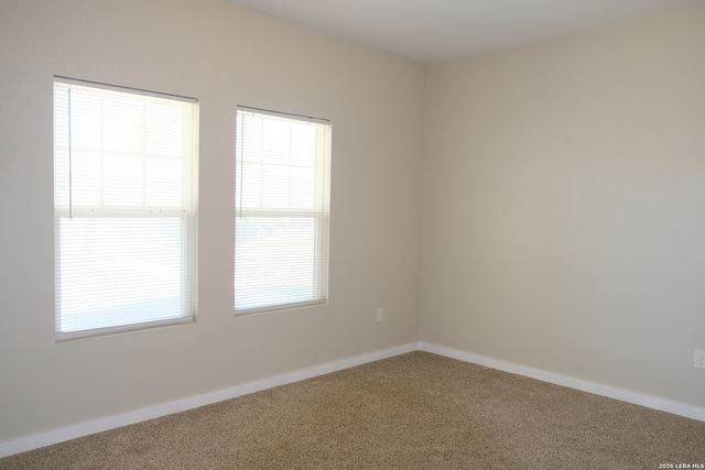 178 SHADOW VALLEY DR, San Antonio, TX 78227