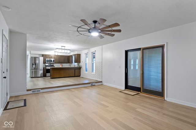 6709 Jackson Street, Anderson, IN 46013