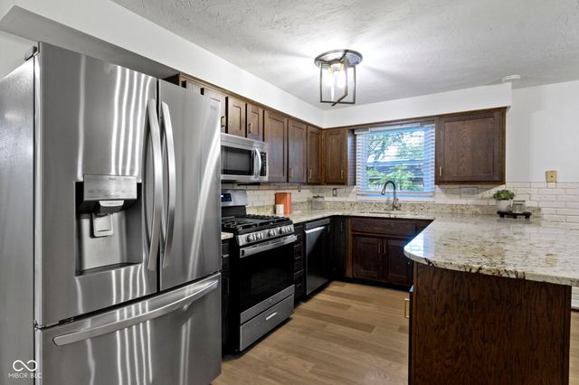 6709 Jackson Street, Anderson, IN 46013