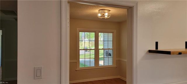 1900 Grey Dove CT, Virginia Beach, VA 23456