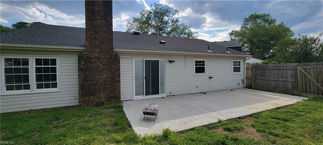 1900 Grey Dove CT, Virginia Beach, VA 23456