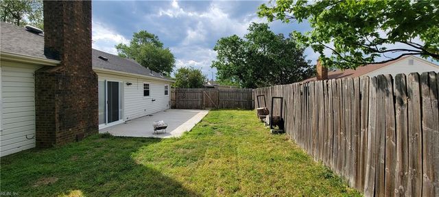 1900 Grey Dove CT, Virginia Beach, VA 23456