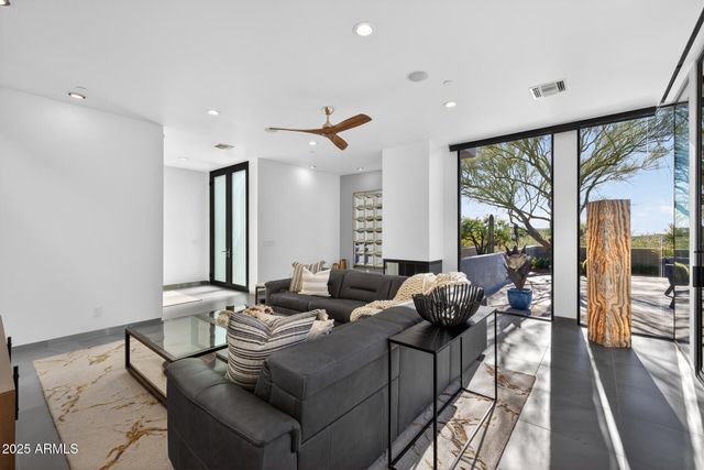 39903 N 98TH Way, Scottsdale, AZ 85262