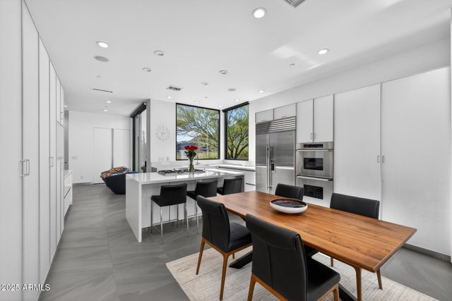 39903 N 98TH Way, Scottsdale, AZ 85262