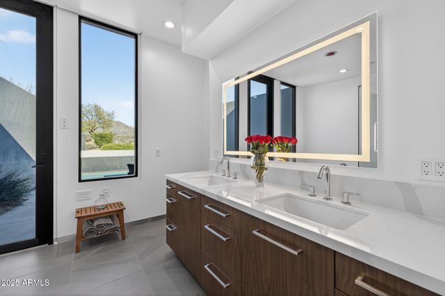 39903 N 98TH Way, Scottsdale, AZ 85262