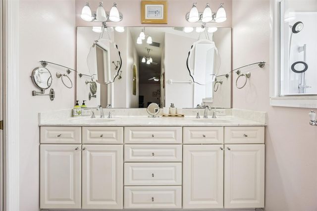 6050 SAILBOAT AVENUE, Tavares, FL 32778