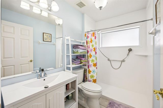 6050 SAILBOAT AVENUE, Tavares, FL 32778