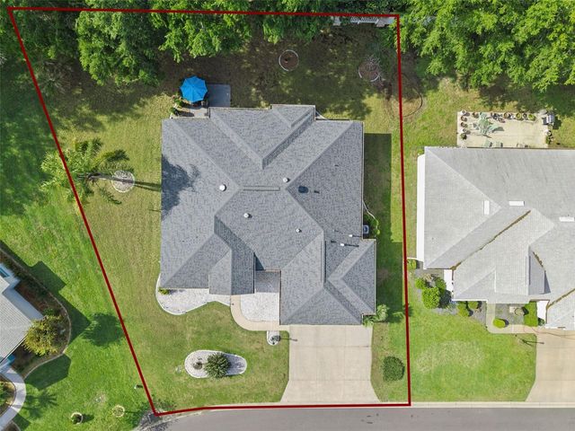 6050 SAILBOAT AVENUE, Tavares, FL 32778