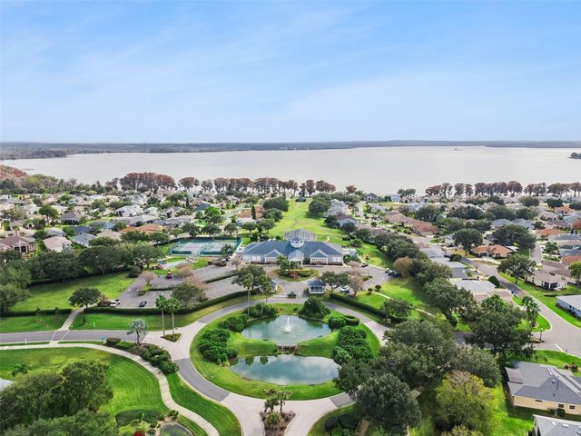 6050 SAILBOAT AVENUE, Tavares, FL 32778