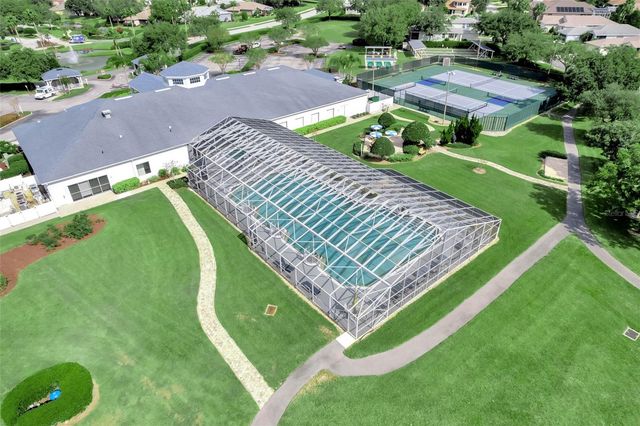 6050 SAILBOAT AVENUE, Tavares, FL 32778