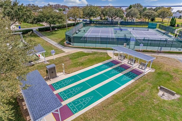 6050 SAILBOAT AVENUE, Tavares, FL 32778