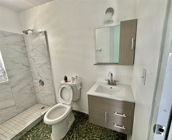 408 MH 4TA EXTENSION, Carolina, PR 00985