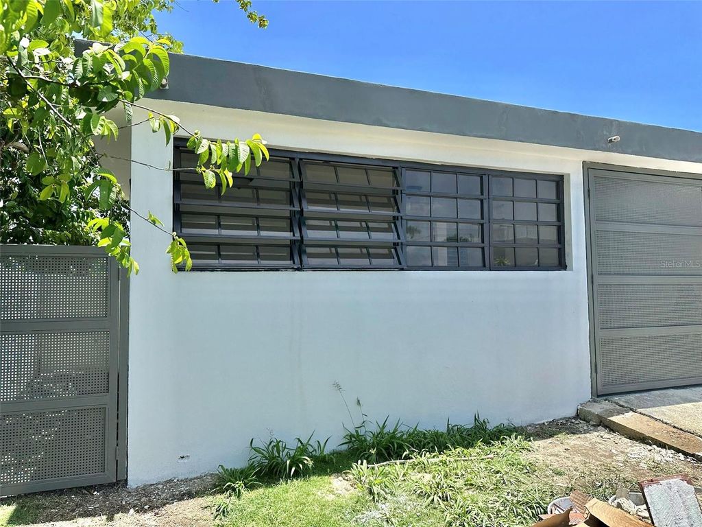 408 MH 4TA EXTENSION, Carolina, PR 00985